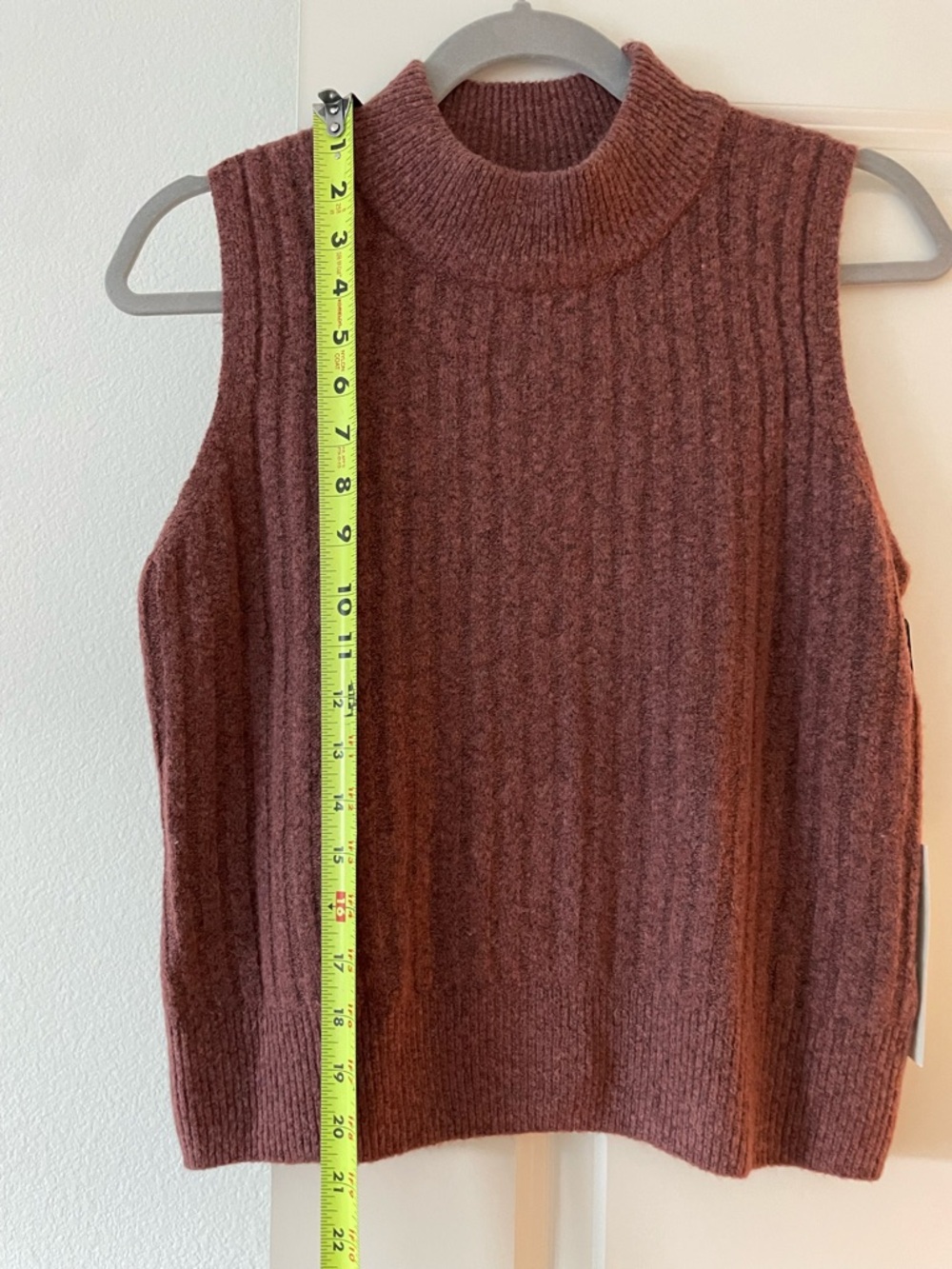 NWT Rachel Zoe Sleeveless Ribbed Mock Neck Sweater Vest Size Large - Picture 3 of 6